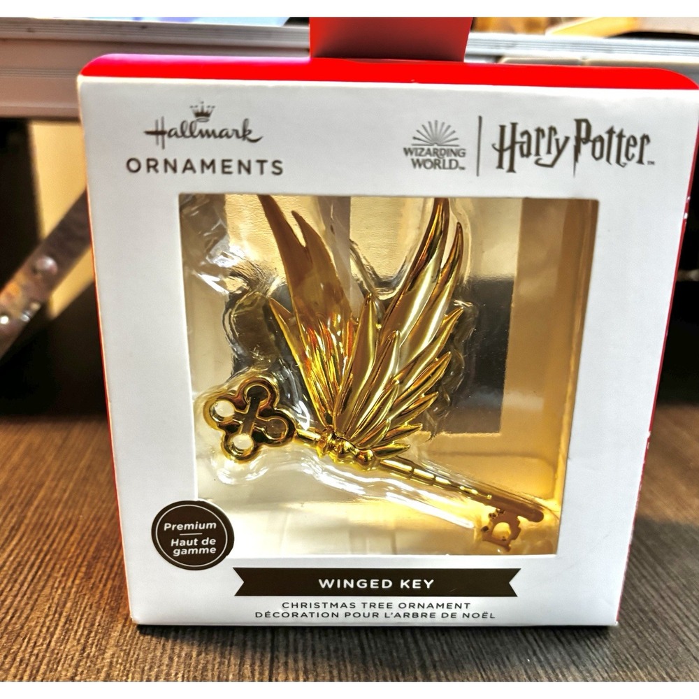 Hallmark Premium Christmas Ornament Harry Potter Winged Key NEW